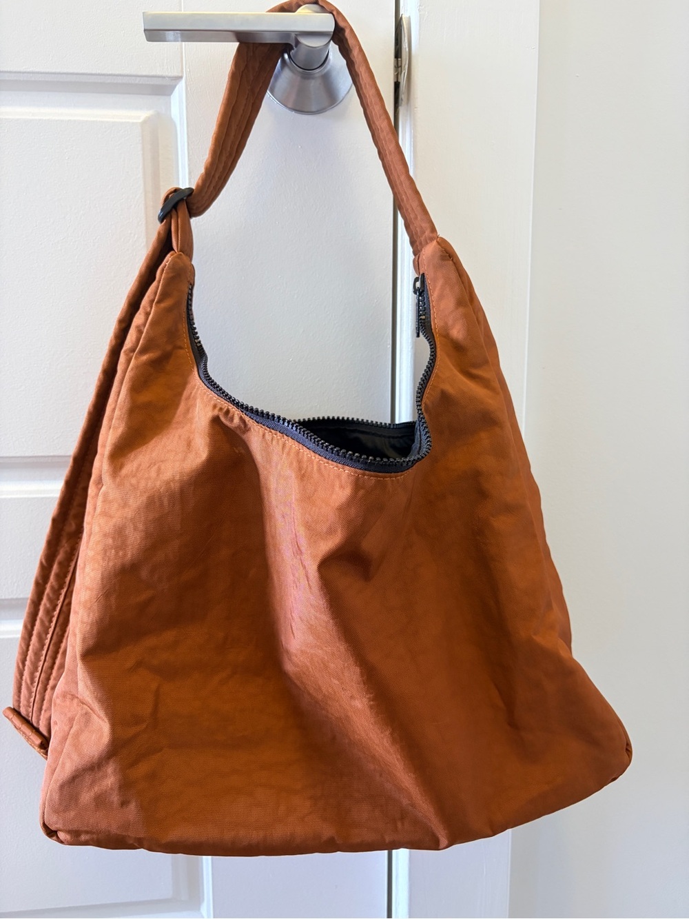 BAGGU Nylon Shoulder Bag - Picture 2 of 7